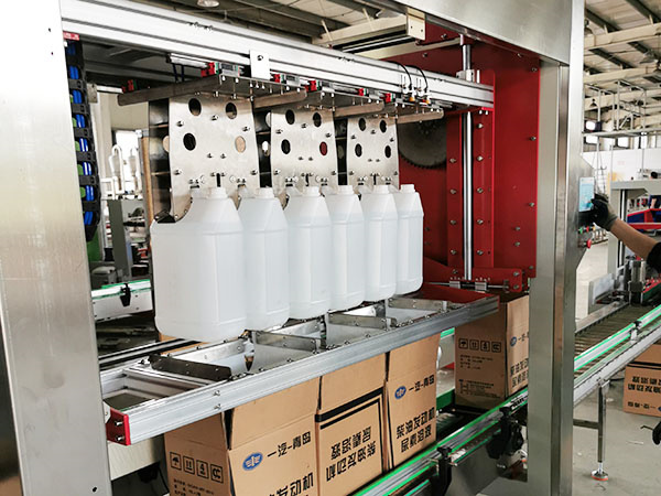 裝箱機(jī)