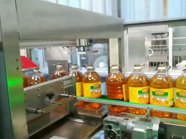 跌落式裝箱機